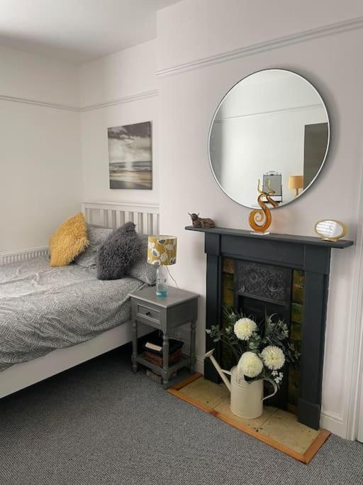 Stunning 4 Bedrooms Golden Triangle With Parking ノリッチ エクステリア 写真