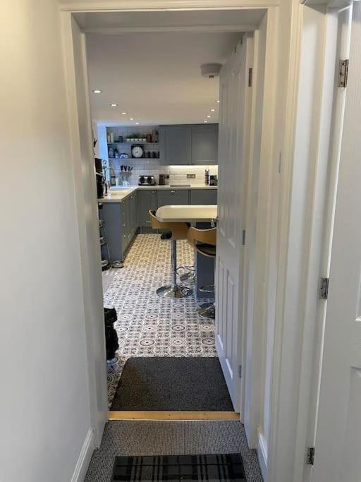 Stunning 4 Bedrooms Golden Triangle With Parking ノリッチ エクステリア 写真